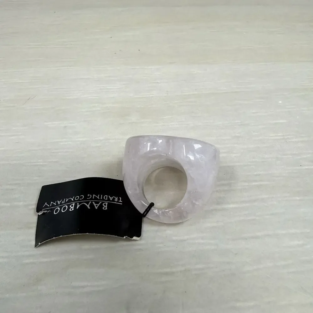 Chunky One Piece Pink Rose Quartz Heart Polished Stone Ring Size 5.5